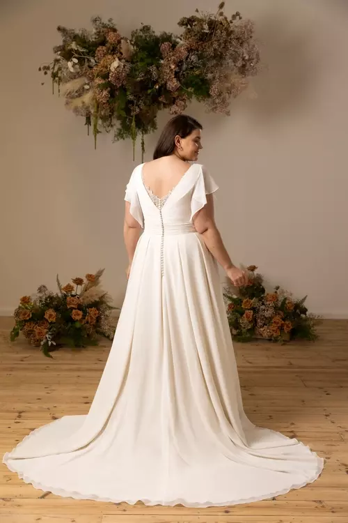 Candra: Scoop Neck A-Line Dress with English Net Skirt